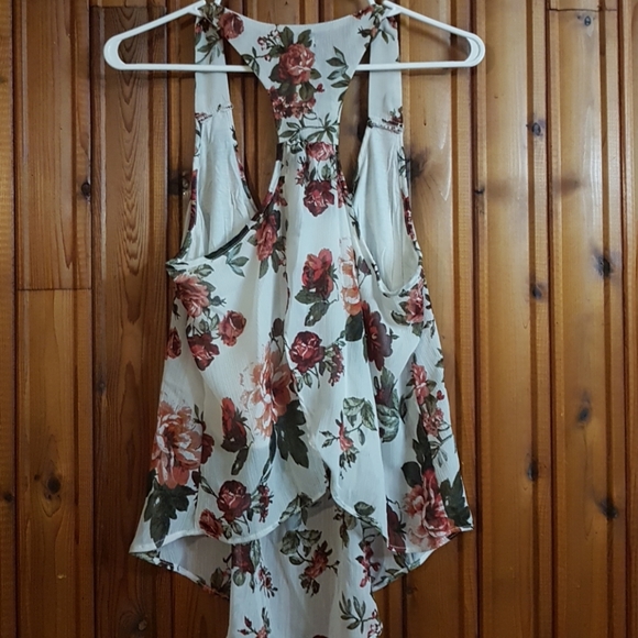 Sheer floral tank top - Picture 3 of 4